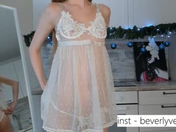 girl
        beverlyvega cam image #622472