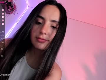 girl
        annie_dreams cam image #1184036