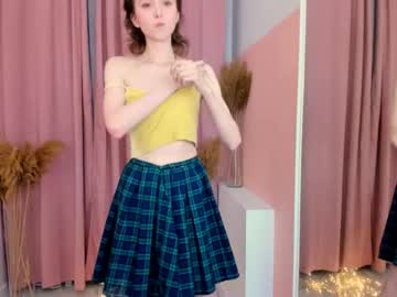 girl
        hailiemills cam image #241973
