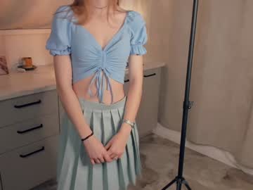 girl
        dorettaburgh cam image #5398669