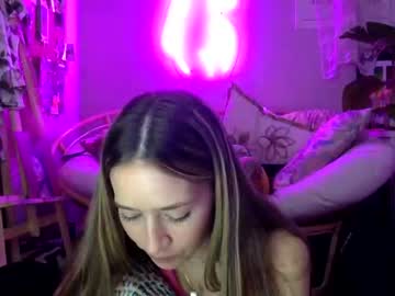 girl
        avababexoxoxo cam image #1243079