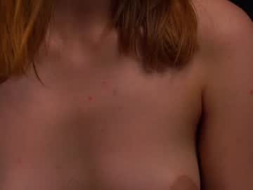 girl
        maureenhaith cam image #4552079