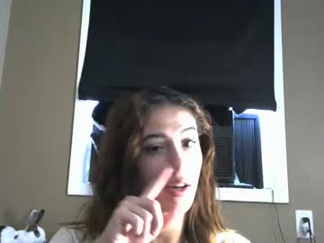 girl
        illuminaughtyeris cam image #1848871
