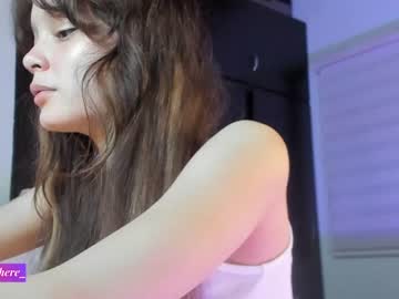 girl
        urlittlegirl_ cam image #3921487
