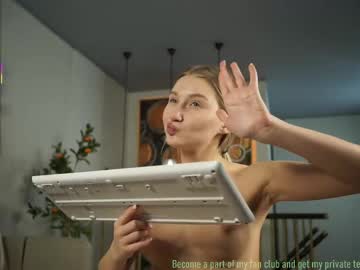girl
        hanna_monttana cam image #6554226