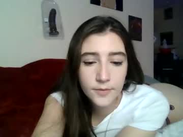couple
        a_mariejuana69 cam image #3036822