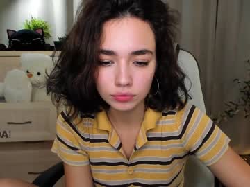 girl
        ella_flar_ cam image #355661