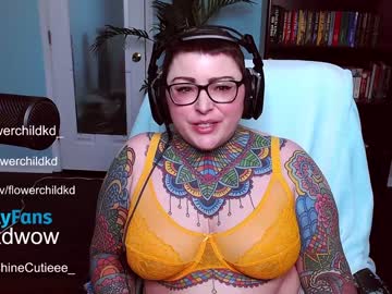 girl
        kdwow cam image #1392937
