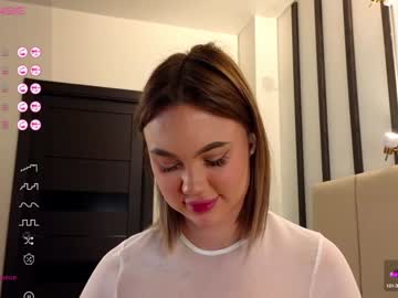 girl
        bootytrisha cam image #5081111