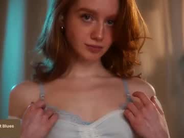 girl
        lizzy_blaze cam image #6900920