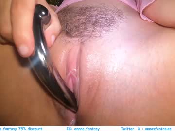 girl
        the_pussy_boulevard cam image #2362119