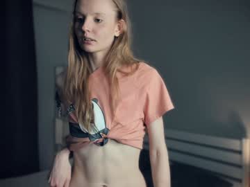 girl
        ani_hunny cam image #6036355