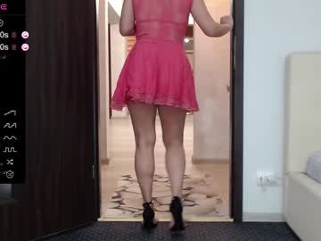 girl
        carmela_fox cam image #4814037