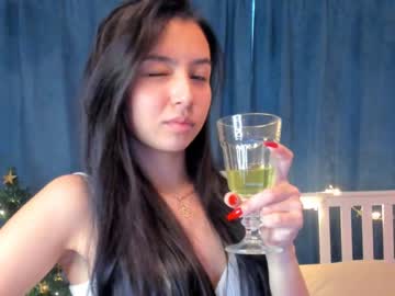 girl
        finleycastro cam image #3190372