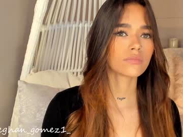 girl
        _meghan_gomez1_ cam image #469075