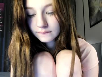 girl
        shycinderella cam image #6596326
