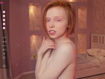 girl
        gingers_hugs cam image #3161545