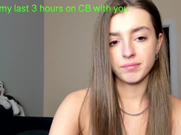 girl
        coy_amina_ cam image #786635