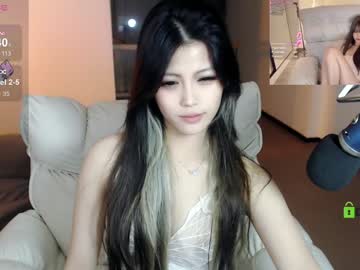 girl
        akina520 cam image #5061197