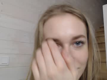 girl
        princess__aurora cam image #843951