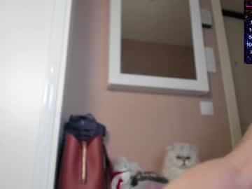 girl
        love_you_to123 cam image #1173787