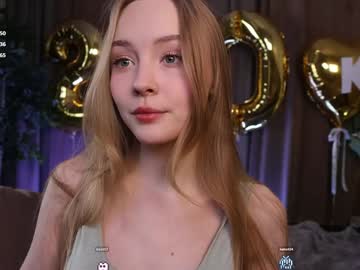 girl
        lissa_meooow cam image #5697327