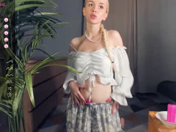 girl
        goldest_soul cam image #2526523
