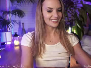 girl
        phoenix_taylor cam image #832930