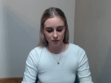 girl Nude Cam Girls Playing Games with jessy_mar