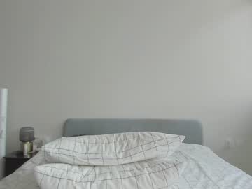 girl
        coy_t66nager cam image #2192173