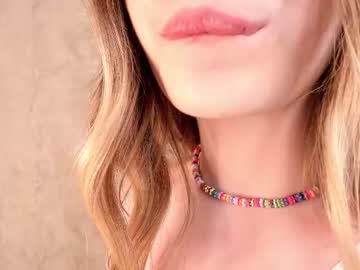 girl
        brenda_rogerss cam image #2318204