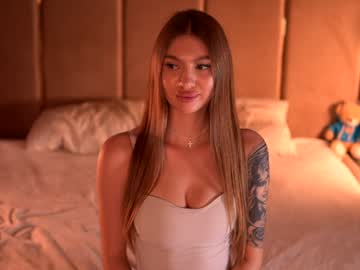 girl
        shygirl___ cam image #5112784