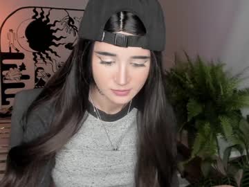 girl
        lonelly_lolly98 cam image #262953