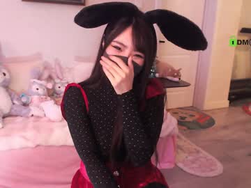 girl
        sisirabbit_ cam image #3124178