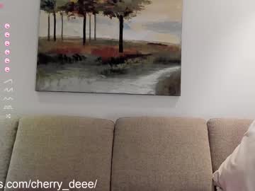 girl
        cherry_deee cam image #2546650