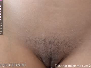 girl
        dovia cam image #734678