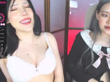 couple Nude Cam Girls Playing Games with ramenzilla
