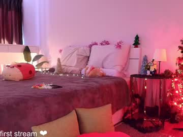 girl
        hola_yosoysisi cam image #5832328