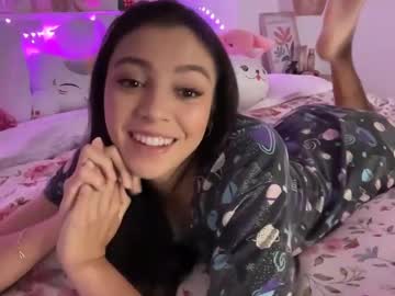 girl
        keirasworld cam image #6858826