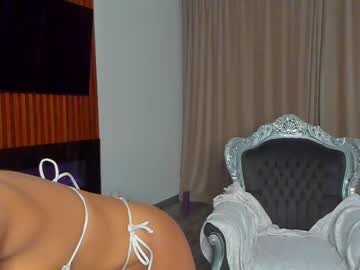 girl
        moniqueeass cam image #629040