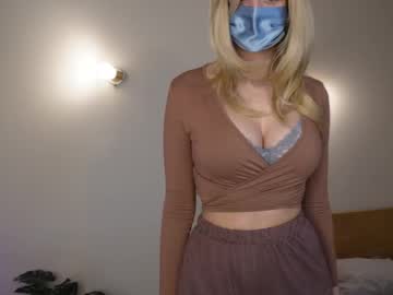 girl
        nixielive cam image #6381682