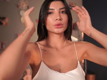girl
        letiziafulkers1 cam image #1899749
