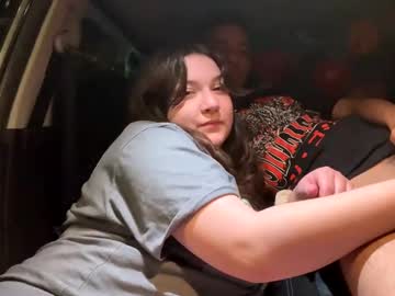 couple
        slutpupz cam image #4869935
