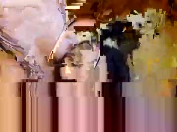 couple
        friskybusiness6969 cam image #1818033