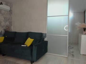girl
        mia_devill cam image #1266048