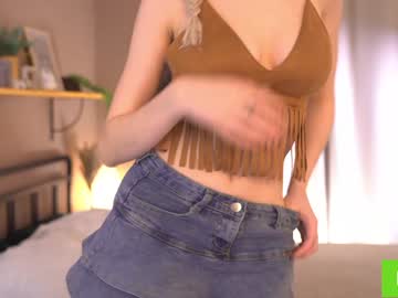 girl
        tessarosse_ cam image #6919185