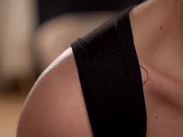 girl
        villanelle_l cam image #6281306