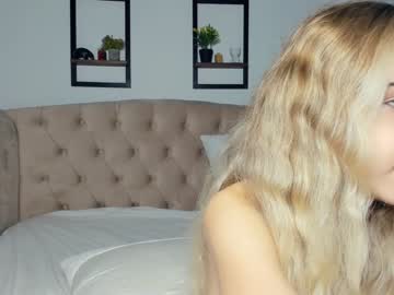 girl
        xterribly_cutex cam image #2604741