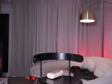 girl
        anniehillofficial_ cam image #6822189