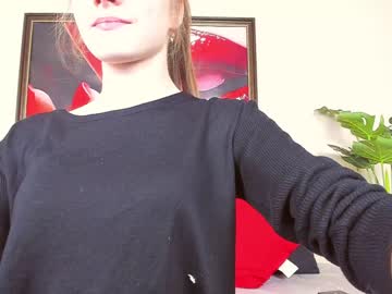 girl
        courtney_luv cam image #59056